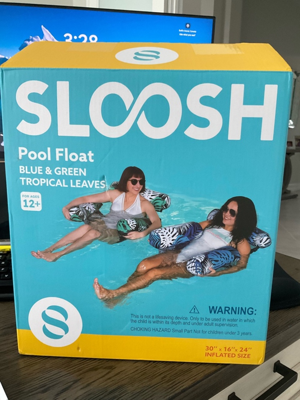 SLOOSH Blue & Green Tropical Leaves Pool Floats - Two Included NWT